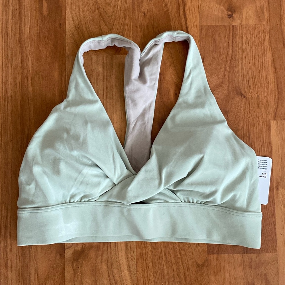 ❤️ Lululemon Sweet Awakenings Bra *Light Support, B/C Cup Green Size 8 NWT